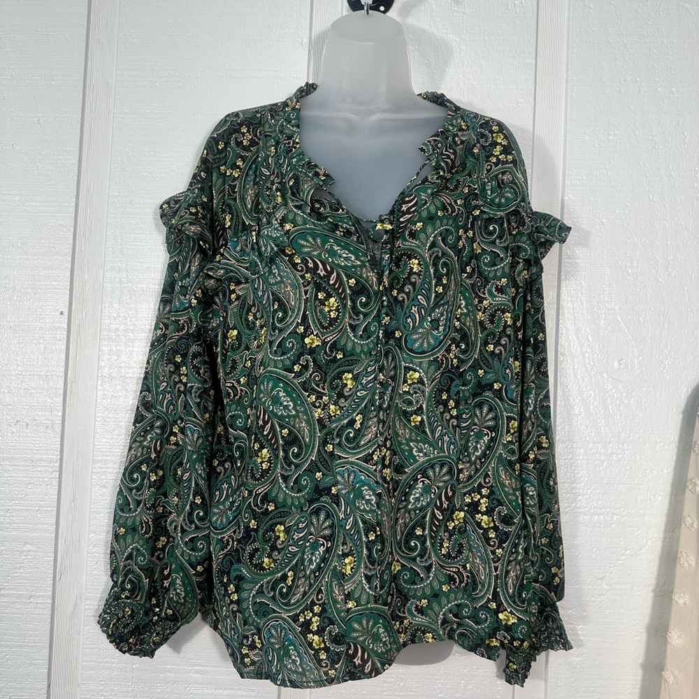 Counterparts Green Floral Top Size XL EUC